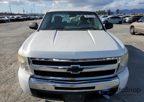 2010 Chevrolet Silverado C1500 z USA, uszkodzony, nr VIN 1GCPCPEA0AZ196695